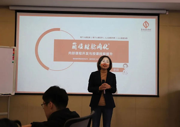 2ead15303e6f47159ccf1c725fe58080