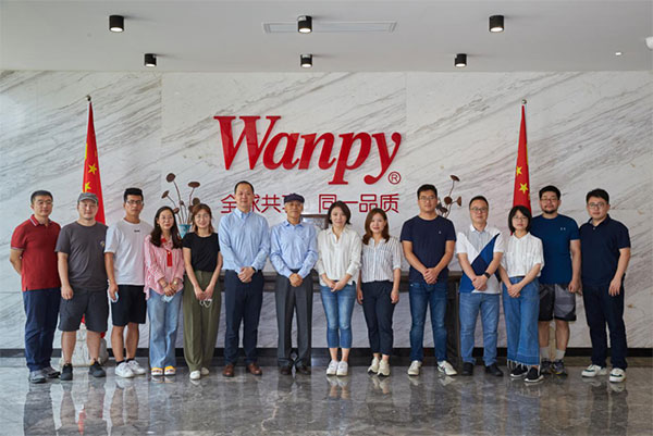 222be792146349eab0430b10adf91284