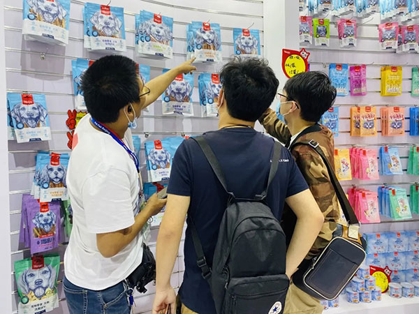 1efc7a74eaab4353a37ae30e9d1c32d2