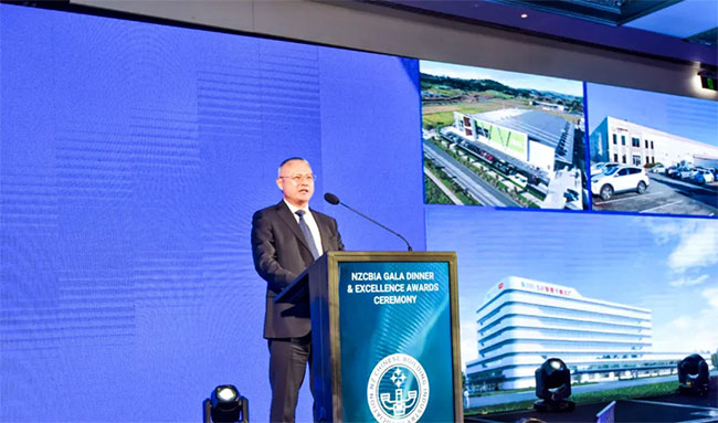 e1aee7b896b1474bab8e52cb4fada7c1