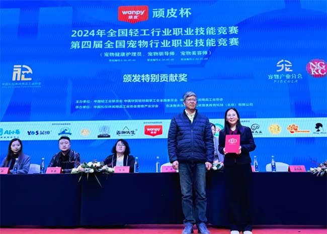 07e46656792b4ab5ac2ffcd840c175e4